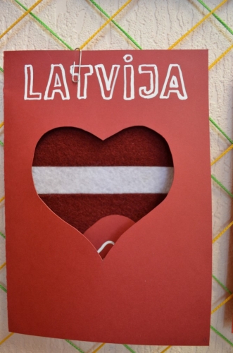 Latvijas simboli un karoga krāsas Liepu pamatskolā 2016.gada novembrī_39