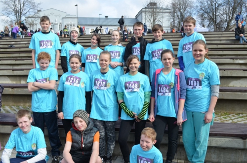 Skolēni piedalījās pusmaratonā Rēzeknē 06.04.2015._1